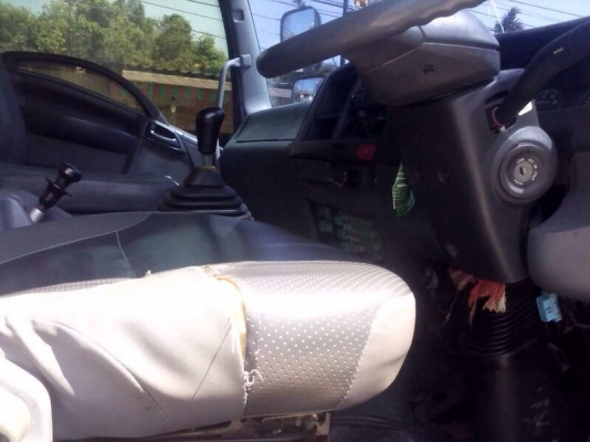 รถอีซูซุ 10 ล้อดั้ม 360 แรงม้า. ปี 54 ( เฉพาะแม่ ) สนใจติดต่อ 081 - 6079515 รถอีซูซุ 10 ล้อดั้ม 360 แรงม้า. ปี 54 ( เฉพาะแม่ ) สนใจติดต่อ 081 - 6079515