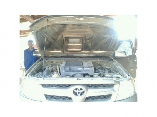 ขายดาวน์วีโก้ปี48 เครื่องดี ช่วงล่างแน่น เอกสารพร้อมโอน งวดเหลือ 390,000 บาท