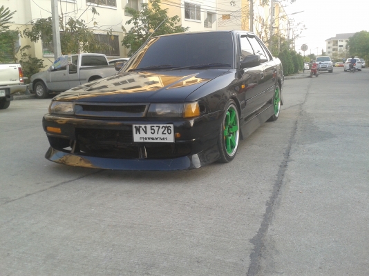 ขายหนน้ายิ้มแต่งซิ่งติดแก็สแม็ก18ดิสสกายR32โช็คซิ่งชุดแต่งURASภาในตัวนอกพร้อมใช้