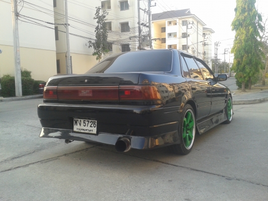 ขายหนน้ายิ้มแต่งซิ่งติดแก็สแม็ก18ดิสสกายR32โช็คซิ่งชุดแต่งURASภาในตัวนอกพร้อมใช้