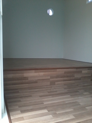 ขายตู้คอนเทนเนอร์บ้าน สไตล์ลอฟฟ์ ขนาด 20 ฟุต HQ 250,000 บาท