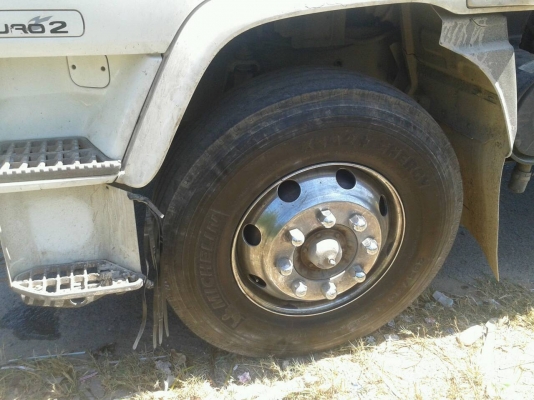 ขายสิบล้ออีซูสุ 320 ปี 50 แม่ตัวเดียว(2,200,000) ลูกสามคาน ปี 54 ราคา (550,000)แยกขายได้ ขายสิบล้ออีซูสุ 320 ปี 50 แม่ตัวเดียว(2,200,000) ลูกสามคาน ปี 54 ราคา (550,000)แยกขายได้