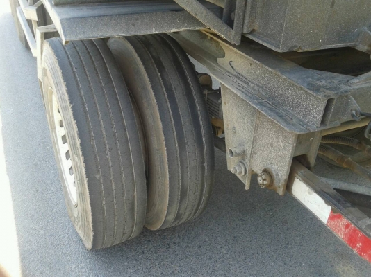 ขายสิบล้ออีซูสุ 320 ปี 50 แม่ตัวเดียว(2,200,000) ลูกสามคาน ปี 54 ราคา (550,000)แยกขายได้ ขายสิบล้ออีซูสุ 320 ปี 50 แม่ตัวเดียว(2,200,000) ลูกสามคาน ปี 54 ราคา (550,000)แยกขายได้