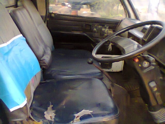 ขายหัวเก๋งISUZU NKR   29,000บาท (ขายให้อู่คลองชลแล้วครับ) 23,000