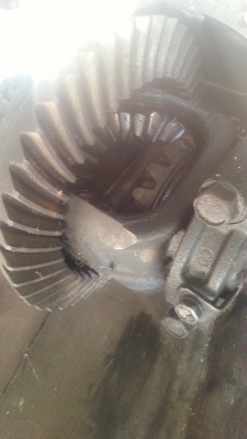 ขายเฟืองท้ายรถตู้