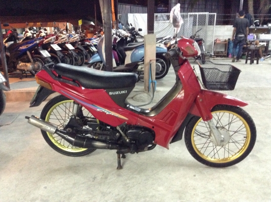 ขาย!!!ซูซูกิคริ๊สตั้น ปี39 รถเครื่องดีคับ ทะเบียนครบ ภาษี56