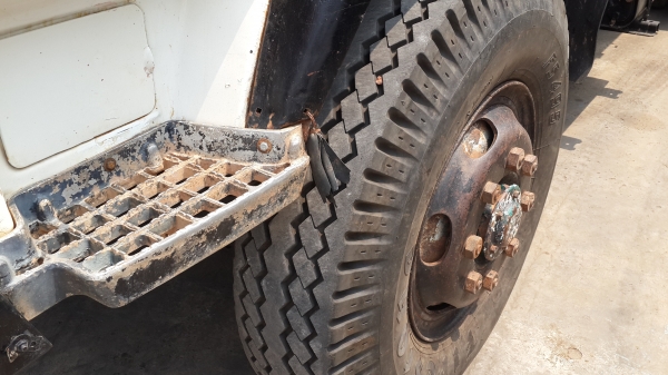 ขายด่วนไอ้หลงโบสองเพลาดั้มสภาพพร้อมใช้สุดๆFN527MTF-4688 โทร0801515451