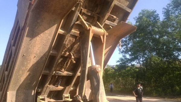 10ล้อดั้มFN527M-TD4746 ห้างแท้ เดิมๆสีเดิม เครื่องเดิม คัสซีสวย เล่มพร้อม... 10ล้อดั้มFN527M-TD4746 ห้างแท้ เดิมๆสีเดิม เครื่องเดิม คัสซีสวย เล่มพร้อม...