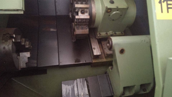 Sell> CNC Yam model CK-2 turning center บอร์ดควบคุมเป็น Fanuc 11T ยอดนิยมครับผม ของออกจากตู้สดๆร้อนๆครับ