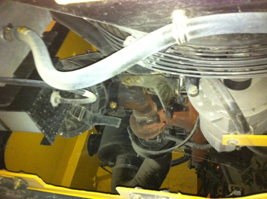 ขายรถตักล้อยาง ยี้ห้อ LIUGONG รุ่น.CLG-842 ใช้น้อย 75.5 ช.ม เท่านั้น รถยอดฮิตนำเข้าจากประเทศจิน เอกสารใบอิมวอย