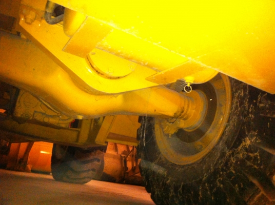 ขายรถตักล้อยาง ยี้ห้อ LIUGONG รุ่น.CLG-842 ใช้น้อย 75.5 ช.ม เท่านั้น รถยอดฮิตนำเข้าจากประเทศจิน เอกสารใบอิมวอย