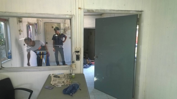 ขายตู้ออฟฟิต มีแอร์ ห้องทำงาน รับแขก ห้องน้ำพร้อม สวยดียาว8.40 ม.