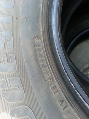 ยางBristone  215/70/15 วิ่งมา6500กิโลเมตร ปี 13