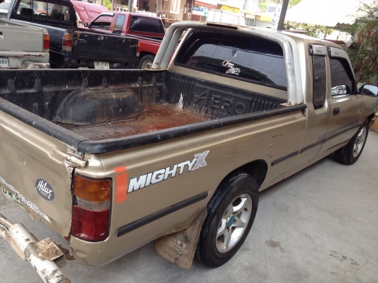 ขาย TOYOTA ไมตี้Xแค๊ป ปี93ถูกๆครับ