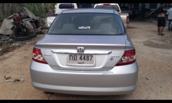 ขาย HONDA CITY ปี 2004 แก๊สหัวฉีด เครื่อง 1600 CC เป็นรถบ้านไฟแนนท์จัดได้ ราคา 250000