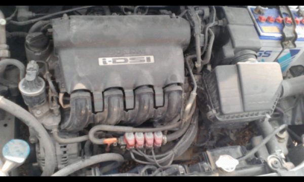 ขาย HONDA CITY ปี 2004 แก๊สหัวฉีด เครื่อง 1600 CC เป็นรถบ้านไฟแนนท์จัดได้ ราคา 250000