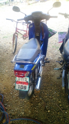 ็รถมอไซด์ HONDA DREAM ACCESS มีทะเบียน