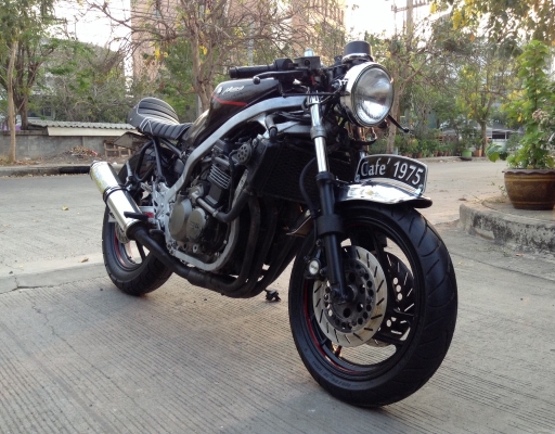 Yamaha fz400 cafe' Lacer สำเนาทะเบียน ราคาพร้ิมส่งทั่วประเทศ