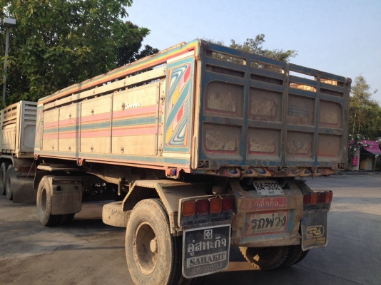 MITSUBISHI FN527Sเทอร์โบ6D16เกียร์อินตั้นติดNGV 8ถังพ่วงดั้ม