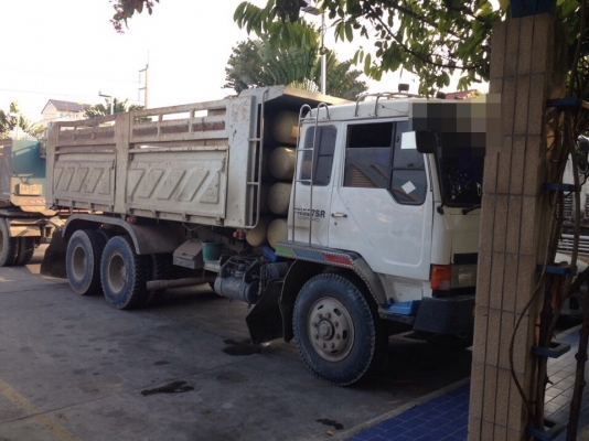 MITSUBISHI FN527Sเทอร์โบ6D16เกียร์อินตั้นติดNGV 8ถังพ่วงดั้ม