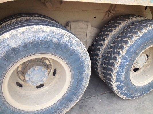 MITSUBISHI FN527Sเทอร์โบ6D16เกียร์อินตั้นติดNGV 8ถังพ่วงดั้ม