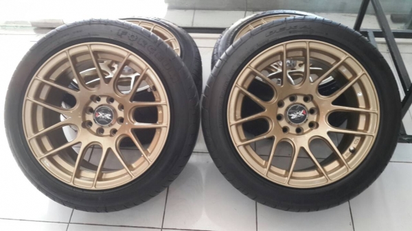 แม็กขอบ 15  4รู100 114  พร้อมยาง 195 50 15 ปี 13  1ชุด