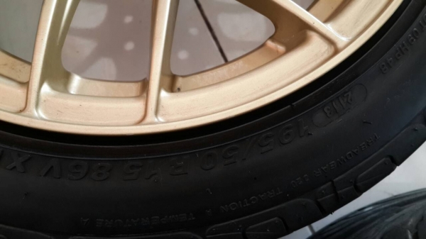 แม็กขอบ 15  4รู100 114  พร้อมยาง 195 50 15 ปี 13  1ชุด