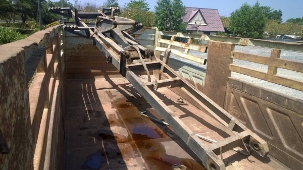 ขายดั้มสามมิตรยาว6ม.ครบชุด(ยกเว้นเกียร์ฝาก) ยกลงจากISUZUนางฟ้า