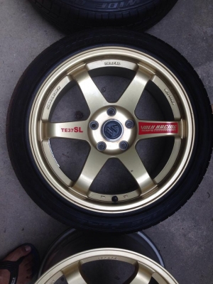 ขายล้อ TE37 SL ขอบ17 5/114 กว้าง หน้า8หลัง10 1ชุด สวยๆครับ