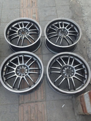 ขายล้อ RE30 ขอบ17 5/114 กว้าง7 สวยๆ เลยครับ