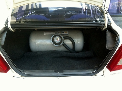 ขายมิตรซูท้ายเบนซ์เกียร์ออโต้ติดแก๊ซLPG