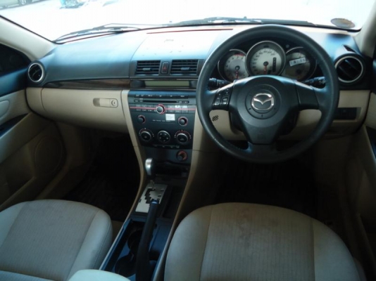 MAZDA 3 1.6 AT ปี 2010 สีขาว