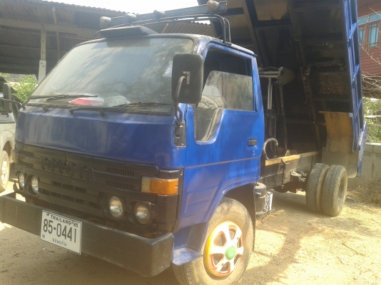 ขาย 6 ล้อดั้ม TOYOTAไดน่า300) 115 แรง  (BU87)(14B)  เครื่องแห้ง แน่น แรง แซสซีสวยๆ สวยจัดตลอดเส้น พร้อมโอน พร้อมลุยงาน..ทันที...ท