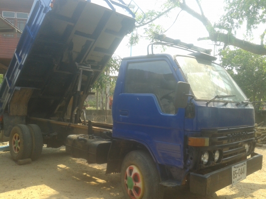 ขาย 6 ล้อดั้ม TOYOTAไดน่า300) 115 แรง  (BU87)(14B)  เครื่องแห้ง แน่น แรง แซสซีสวยๆ สวยจัดตลอดเส้น พร้อมโอน พร้อมลุยงาน..ทันที...ท