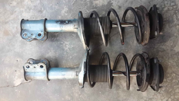 ขายโช็คอัพแต่ง kayaba New SR special สภาพสวยๆจากญี่ปุ่นครับ