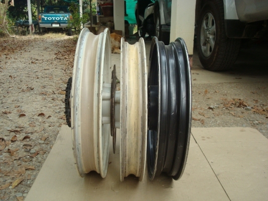 ของไม่ได้ใช้ขายดีกว่ารกบ้านครับ ของไม่ได้ใช้ขายดีกว่ารกบ้านครับ