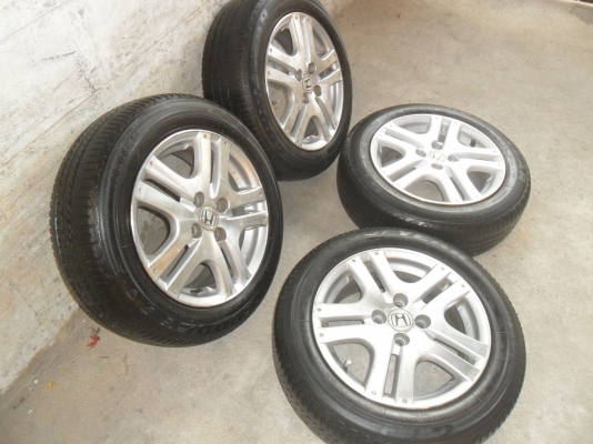 ล้อแม็ก 15นิ้ว4รู/100 แจส พร้อมยาง175/65R15ปี10 สวยๆ 4 ล้อ ราคา 4300 บาท