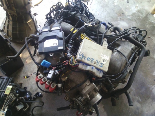 ขายเครื่อง พร้อมเกียร์ ธรรมดา SR 20 เพิ่งยกลงจาก Triton