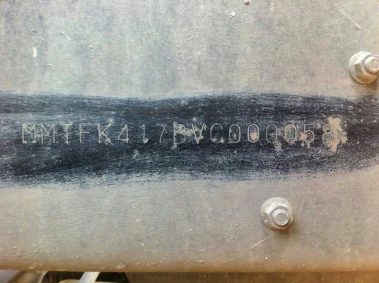 ขายMITSUBISHIเครื่อง6D16 195แรงปี44 สภาพพร้อมใช้ เอกสารพร้อมโอน