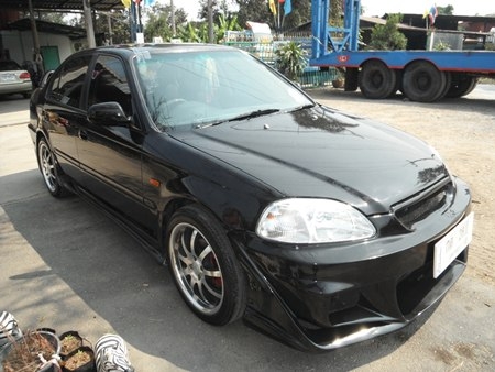 ขายด่วน รถแต่งสวย HONDA, CIVIC 1.6 VTi-E ปี 1998 เกียร์ออโต้ เครี่องเสียงพร้อม แม็คสวย