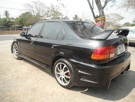 ขายด่วน รถแต่งสวย HONDA, CIVIC 1.6 VTi-E ปี 1998 เกียร์ออโต้ เครี่องเสียงพร้อม แม็คสวย