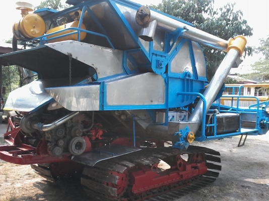 ขายรถเกี่ยวสุรชัยการช่่างสภาพพร้อมใช้งาน ขายเพราะต้องการเลิกกิจการไม่มีเวลาดูแลครับติดต่อ 0910510402 ขายรถเกี่ยวสุรชัยการช่่างสภาพพร้อมใช้งาน ขายเพราะต้องการเลิกกิจการไม่มีเวลาดูแลครับติดต่อ 0910510402