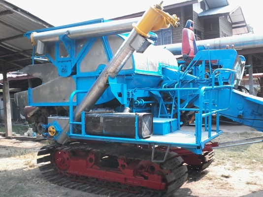 ขายรถเกี่ยวสุรชัยการช่่างสภาพพร้อมใช้งาน ขายเพราะต้องการเลิกกิจการไม่มีเวลาดูแลครับติดต่อ 0910510402 ขายรถเกี่ยวสุรชัยการช่่างสภาพพร้อมใช้งาน ขายเพราะต้องการเลิกกิจการไม่มีเวลาดูแลครับติดต่อ 0910510402