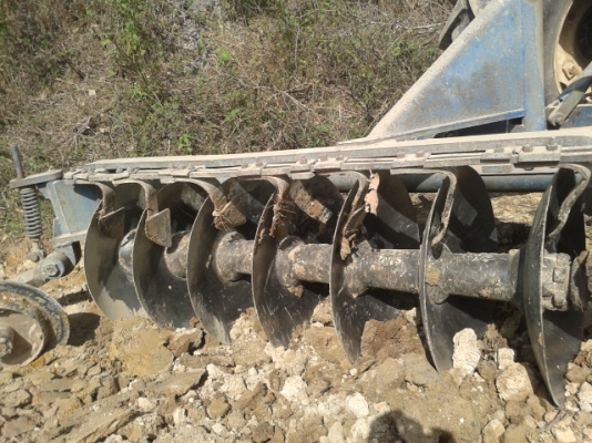 รถไถ่ฟอร์  6600 แท้ T 3  พร้อมใช้งาน ( เล่มพร้อม)  สอบถาม  พงศกร   088  3970475