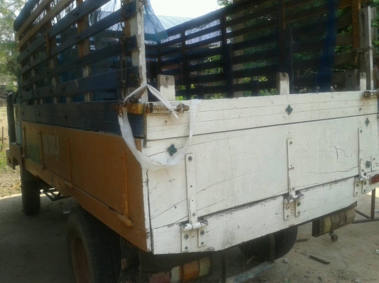 ขายรถอีแต๋นเครื่อง11.5แรง เครื่องดีพร้อมใช้งาน