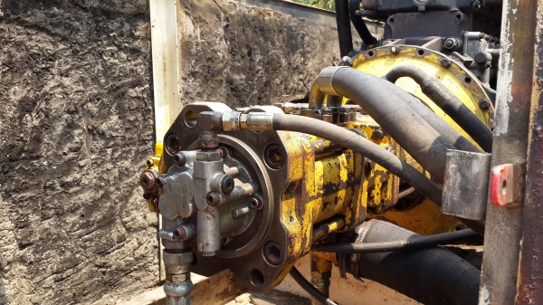 ขายด่วนแบ็คโฮ 200SUMITOMO2800-F2ราคาถูกเอกสารมีใบอินวอยโทร0843923995 ขายด่วนแบ็คโฮ 200SUMITOMO2800-F2ราคาถูกเอกสารมีใบอินวอยโทร0843923995