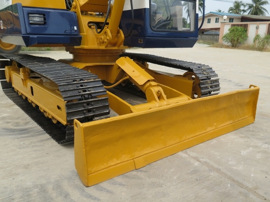 รถขุด แบคโฮล KOMATSU PC60-6 นำเข้า มือสองจากญี่ปุ่นแท้ๆ