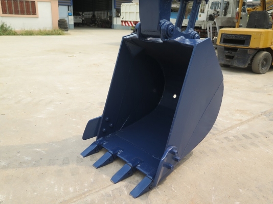 รถขุด แบคโฮล KOMATSU PC60-6 นำเข้า มือสองจากญี่ปุ่นแท้ๆ