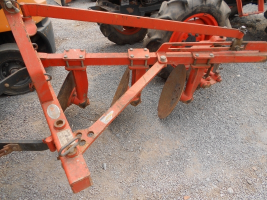 ขายรถไถนั่งขับ คูโบต้า KRT 140 PLUS พร้อมอุปกรณ์ 2 ชิ้น สภาพสวย เดิมๆ เลย ขายรถไถนั่งขับ คูโบต้า KRT 140 PLUS พร้อมอุปกรณ์ 2 ชิ้น สภาพสวย เดิมๆ เลย