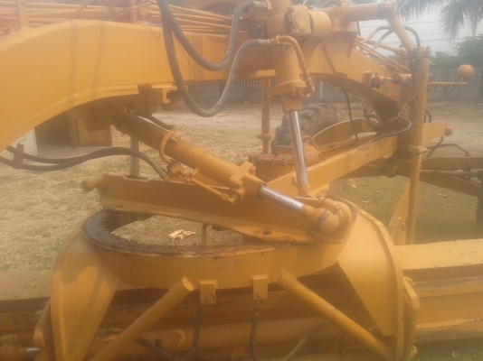 ขายรถเกรดเดอร์Komasu ราคาถูกพร้อมใช้งาน